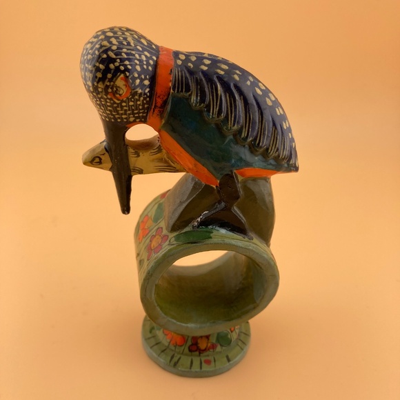 Four Vintage Wooden Animal Shaped Napkin Rings from India Circa 1970s - Picture 6 of 8